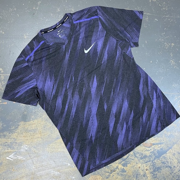 Nike Other - Nike Running Just Do It Training Shirt 833138-540 Ultimate XL Purple